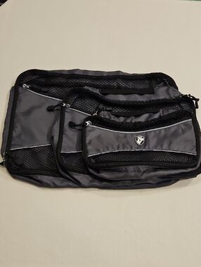 Gray and Black Heys Packing Cubes (3 Pieces)